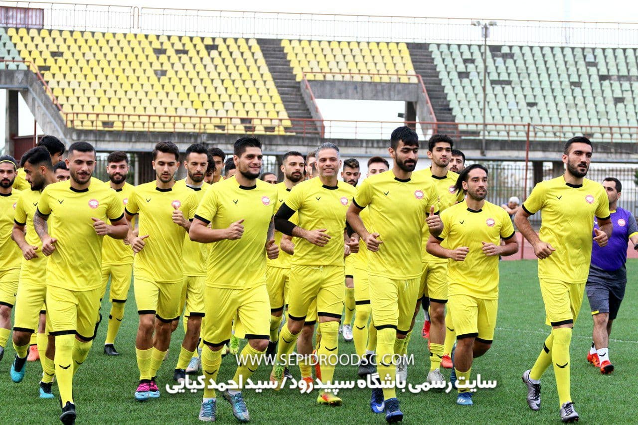 گزارش تصویری از تمرین ارتش سرخ گیلان